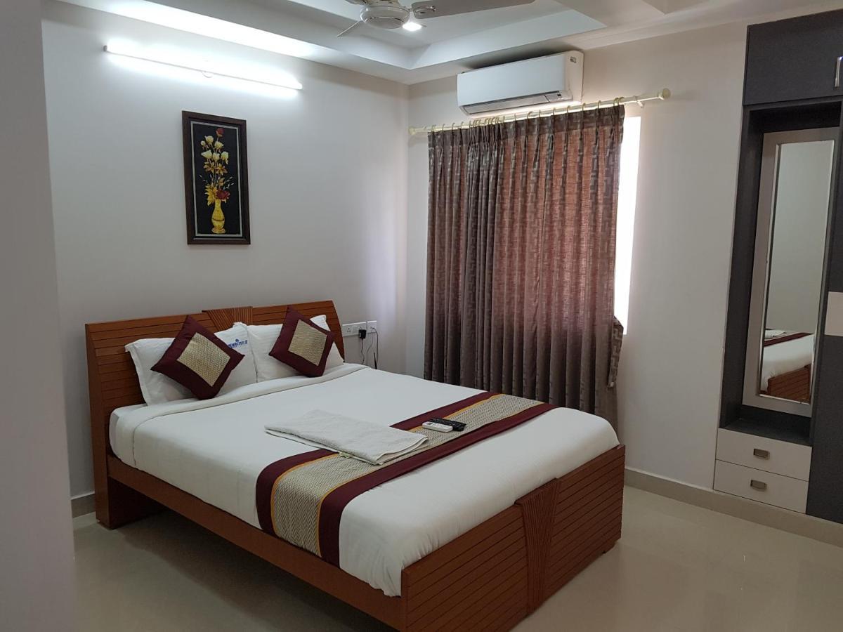 Hotel R-hotels Rithikha Porur *