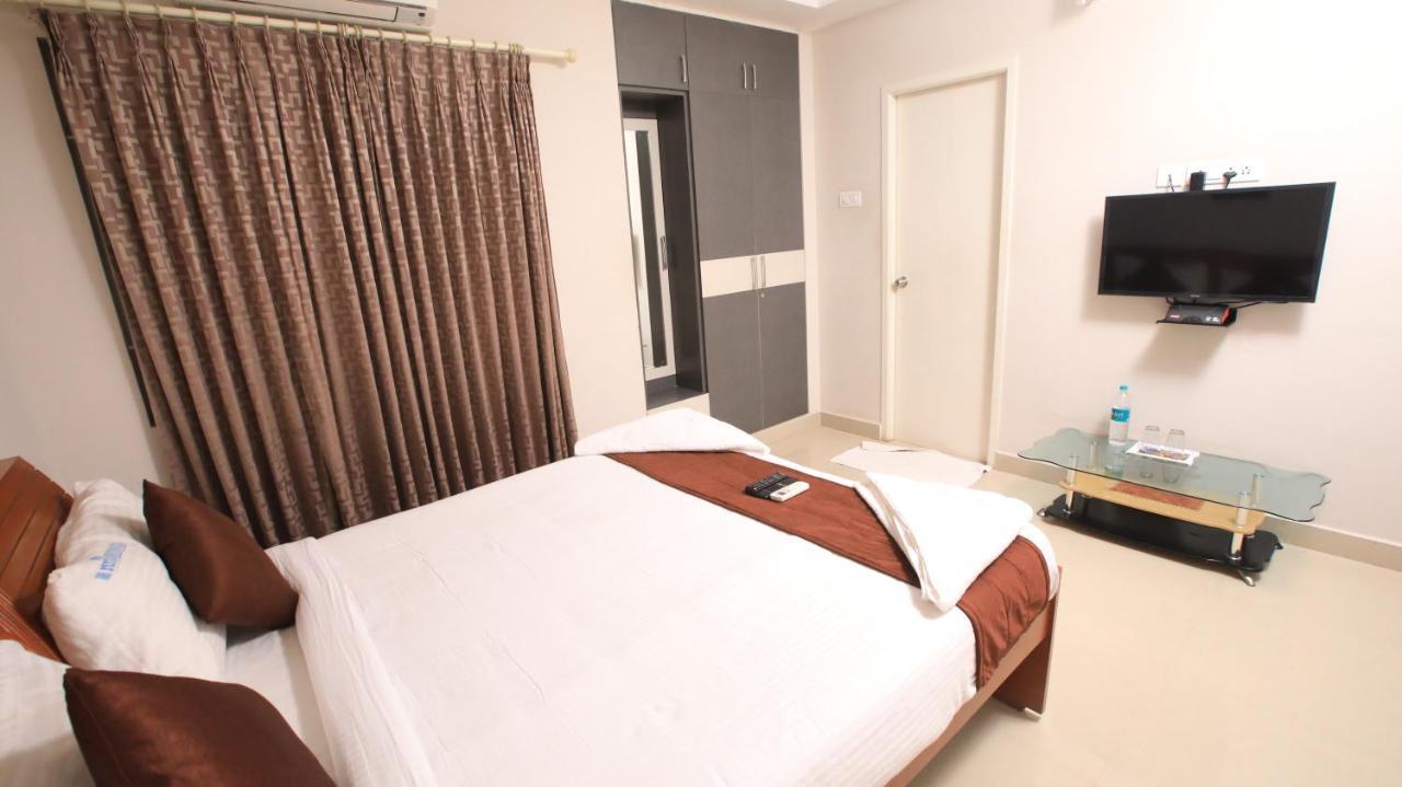 R-hotels Rithikha Porur