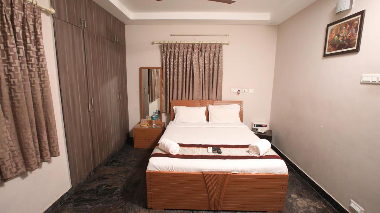 Hotel R-hotels Rithikha Porur Chennai